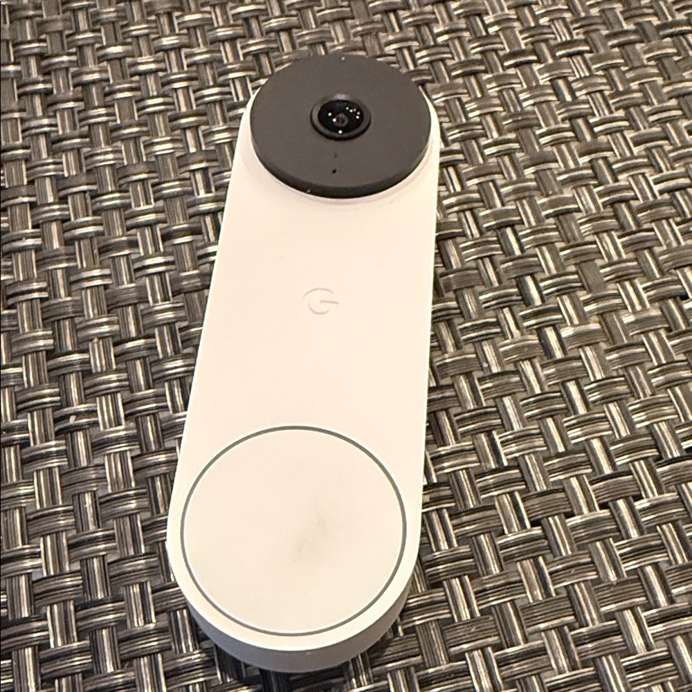 Google White Compact Digital Camera 2nd generation Wired.